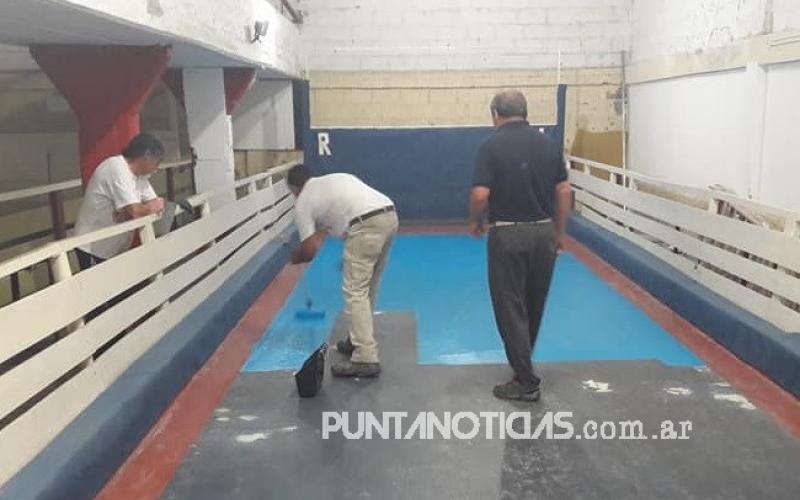 Deportivo Punta Alta realiza refacciones en su escenario 