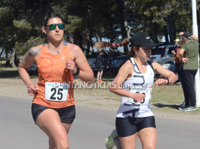 Manuel Córsico y Romina Cecilia ganaron la tercera edición de la Carrera del Puerto