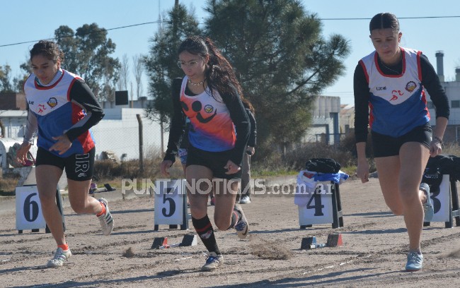 Se desarrolló con éxito el Torneo de Atletismo “126° Aniversario de Punta Alta”