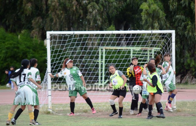 Afrontaron el quinto capítulo del Clausura de Fútbol Femenino “Matilde Martínez”