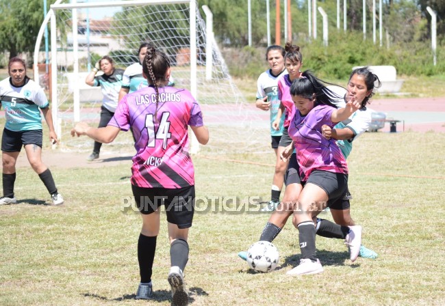 Fusión FC levantó la Copa de Oro en el Clausura de Fútbol Femenino “Matilde Martínez”