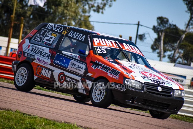 Juan Pablo Izarra se subió al podio en una nueva fecha del Fiat Uno Pista