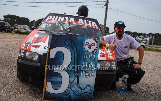 Juan Pablo Izarra se subió al podio en una nueva fecha del Fiat Uno Pista