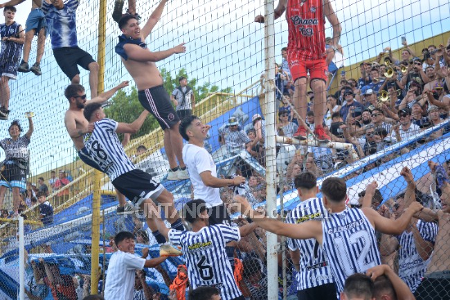 Rosario volvió a sufrir a Sabatini y perdió la gran chance del ascenso directo