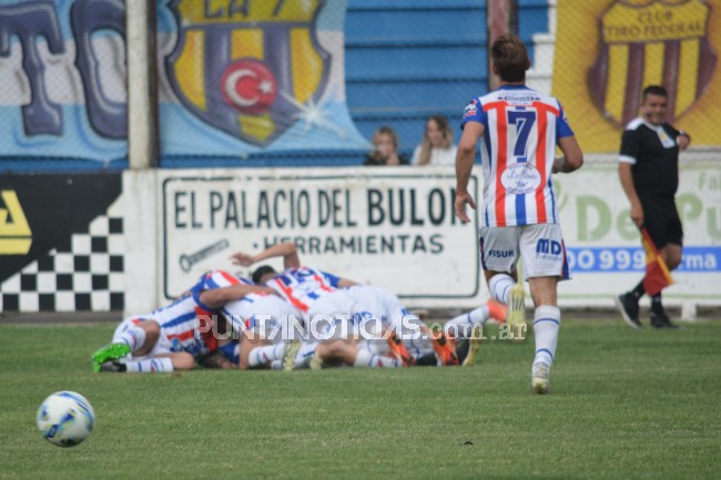 Rosario quedó a un paso del tan ansiado regreso a la máxima categoría de la Liga del Sur