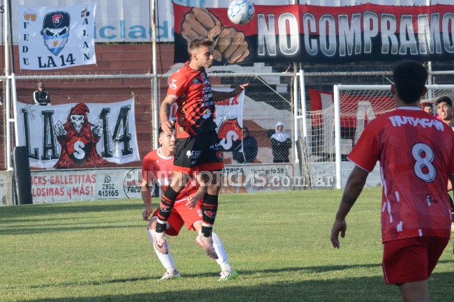 Sporting empató en la ida de los cuartos de final del Torneo Regional Amateur