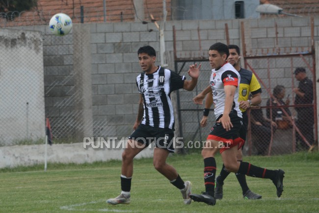 Sporting empató y complicó sus chances en el Torneo Regional Amateur