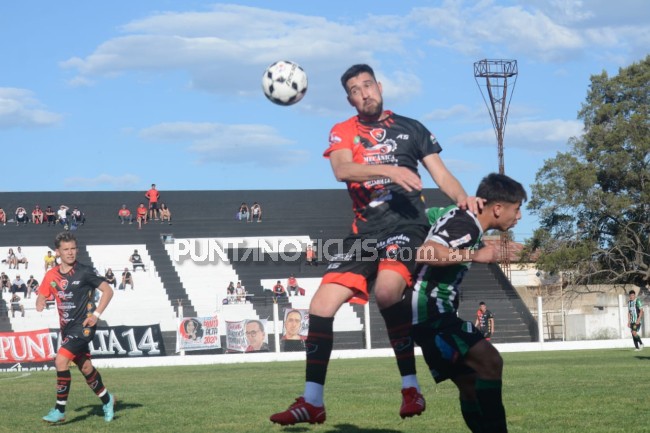 Sporting sigue sin ganar de local en el Clausura, pero se aseguró la permanencia en el Oficial