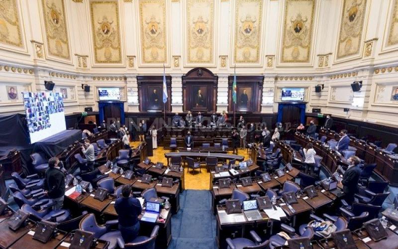 Buenos Aires: la Legislatura aprobó la reelección de intendentes