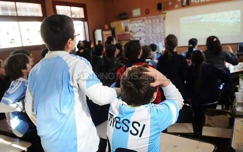 San Luis: los estudiantes podrán elegir ver los partidos de la Selección Argentina en la escuela o en sus casas 