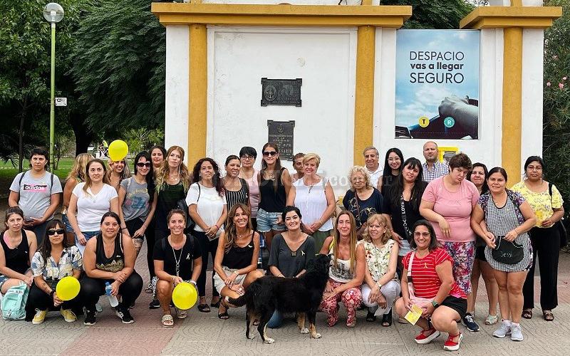 Las concejalas de Juntos acompañaron a las EndoHermanas en su primera marcha