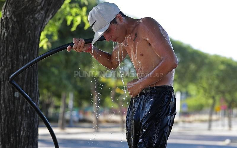 Al horno: alerta por olas de calor "extremo" para el verano en la Argentina