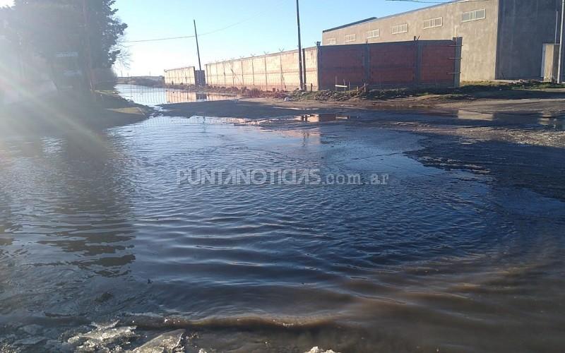 Paso y Río Dulce: “Agua que dejas correr, no la has de beber”