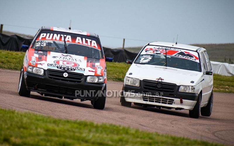 Juan Pablo Izarra se subió al podio en una nueva fecha del Fiat Uno Pista