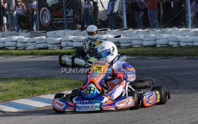 Mateo Ferlido sigue en la lucha del campeonato tras la octava fecha de la AZK