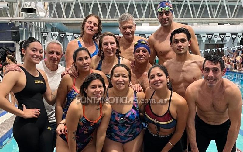 El equipo de Centro Club culminó su participación en el Circuito Máster de Natación con cuatro campeones