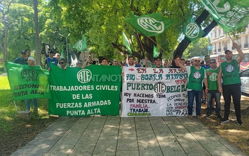 Con presencia puntaltense, ATE protestó en el Ministerio de Defensa