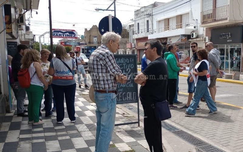 “Por una Argentina sin Hambre, con Paz, Justicia Social y Soberanía”