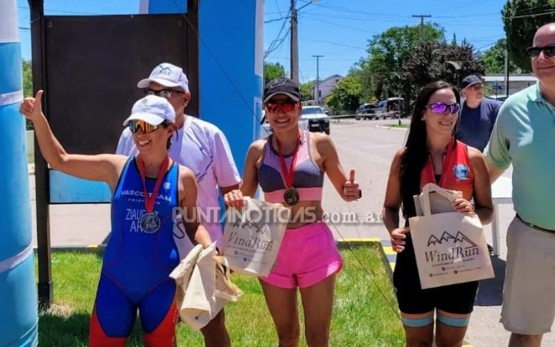 Natalia Coria triunfó en el Triatlón Short de la “Fiesta del Río”