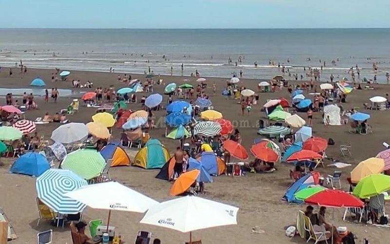 Hoy se cumple el 76º aniversario de Pehuen Co: un paraíso verde junto al mar