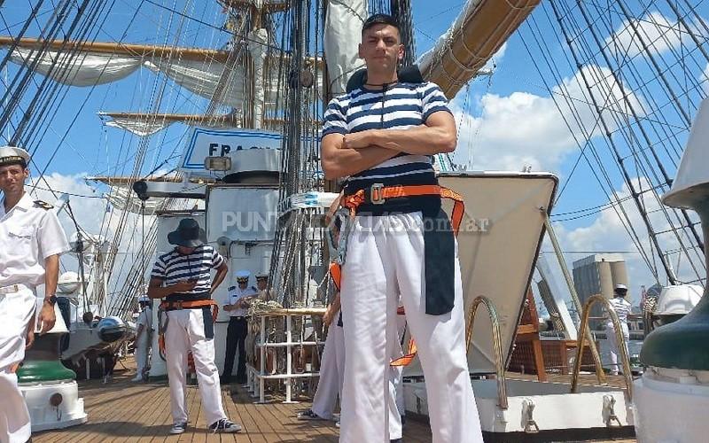 Rescate en el mar: un cabo primero perteneciente a la Armada Argentina auxilió a tres personas arrastradas por la corriente